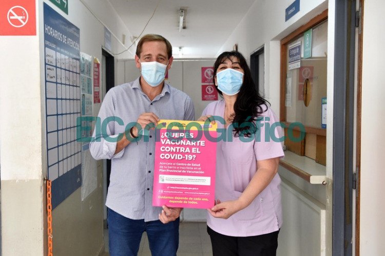 Garro visitó el CAPS 27 en Tolosa y llamó a inscribirse en uno de los 46 Centros de Atención Primaria Garro visito el CAPS en Tolosa y llamo a inscribirse en uno de los Centros de Atencion Primaria