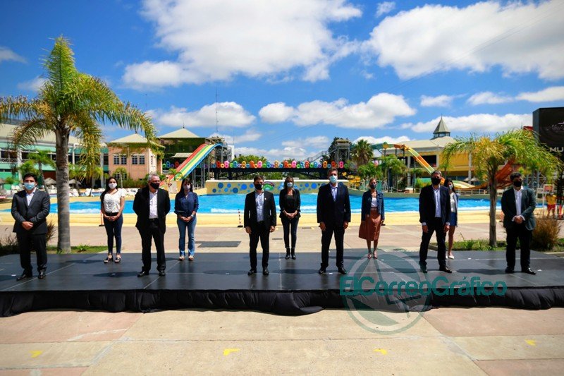Kicillof participo del acto de reapertura del Parque de la Costa 4