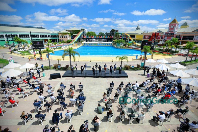 Kicillof participo del acto de reapertura del Parque de la Costa 5