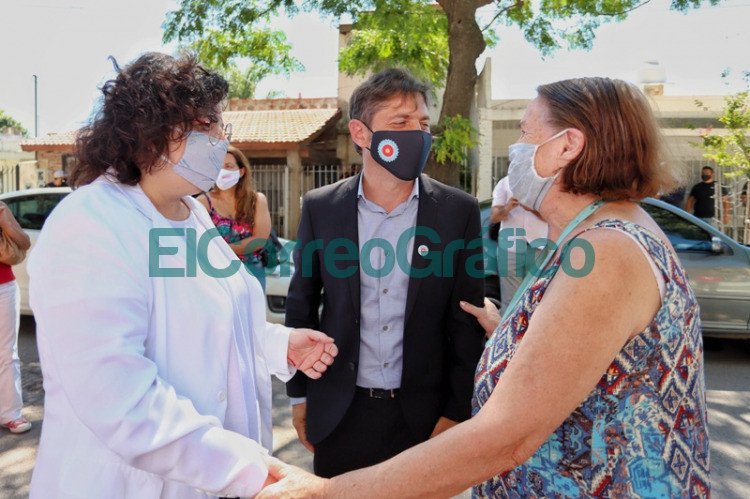 Kicillof y Vizzotti visitaron una posta de vacunacion en Moron