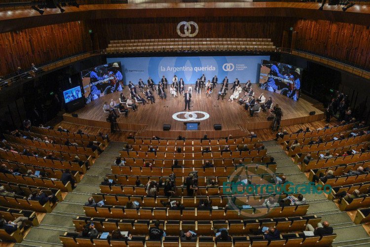 Lanzamiento del Consejo Economico y Social 3