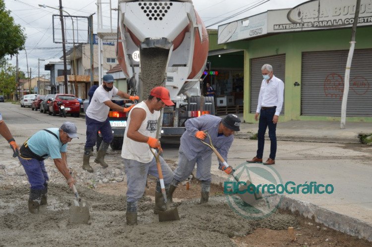 Mejoramientos sobre los baches la calle 17 02