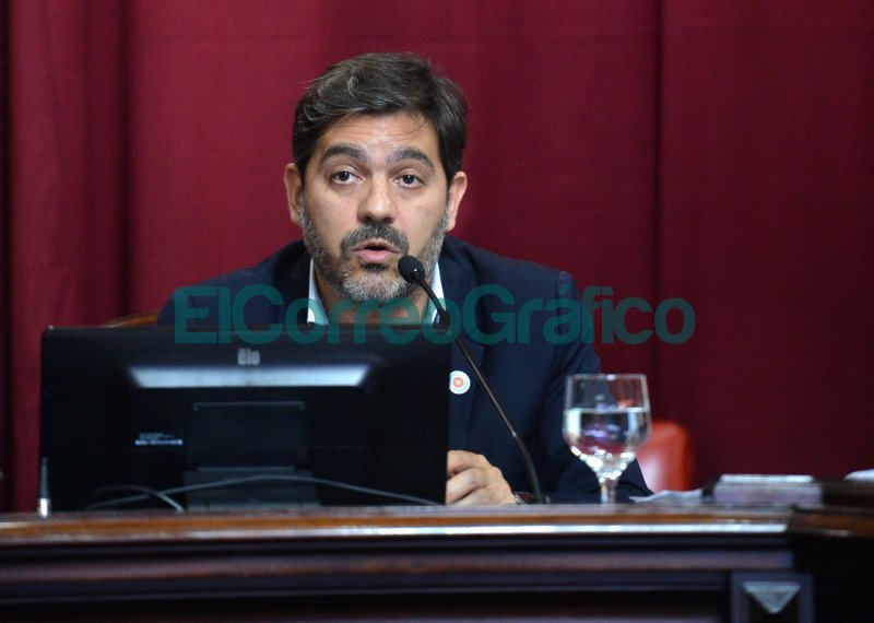 Bianco presento el informe del Ejecutivo ante la Bicameral de la Legislatura 15