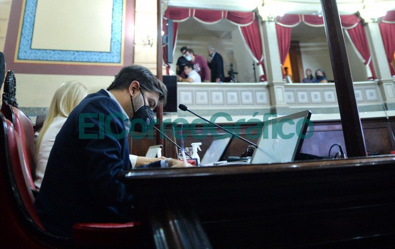 Bianco presentó el informe del Ejecutivo ante la Bicameral de la Legislatura Bianco presento el informe del Ejecutivo ante la Bicameral de la Legislatura 17