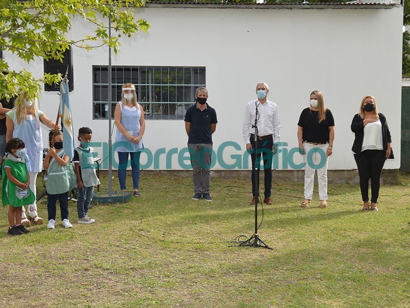 Cagliardi se paseo con Queyffer en el Jardin N°
