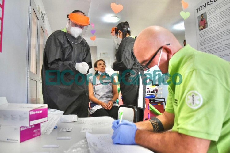 Comenzaron los testeos a docentes directivos y auxiliares de instituciones municipales 2