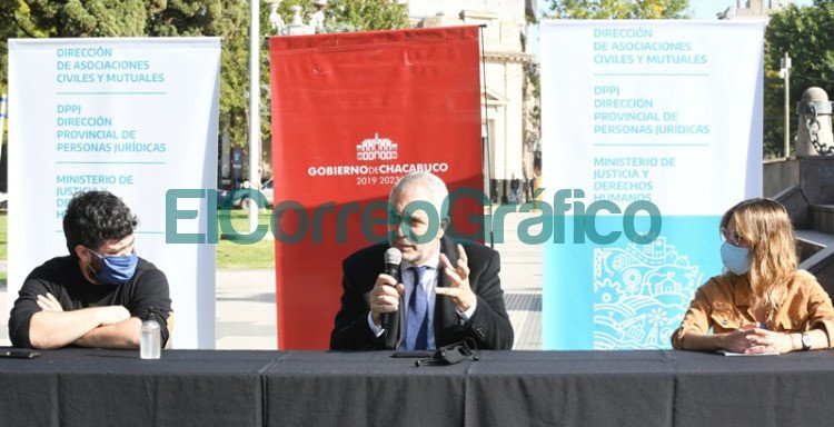 Se entregó 1.740 títulos de propiedad en 17 municipios bonaerenses Escrituras en Chacabuco 5