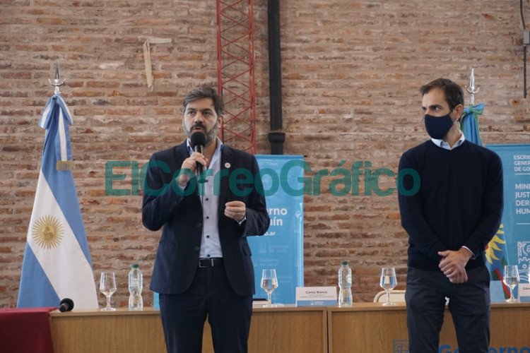 Se entregó 1.740 títulos de propiedad en 17 municipios bonaerenses Escrituras en Junin 5