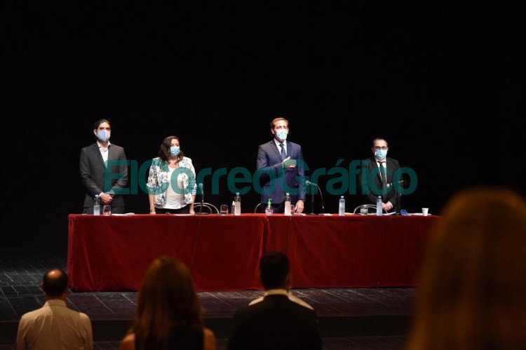 Garro inició la apertura de sesiones del Concejo Deliberante de La Pata Garro inicio la apertura de sesiones del Concejo Deliberante de La Pata 04
