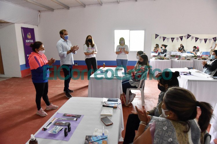 Garro presento programa para fomentar la insercion de mujeres en el mercado laboral 1
