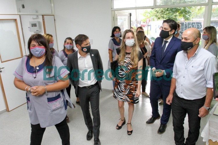 Kicillof Trotta y Vila inauguraron el ciclo lectivo en la Ensenada de Secco