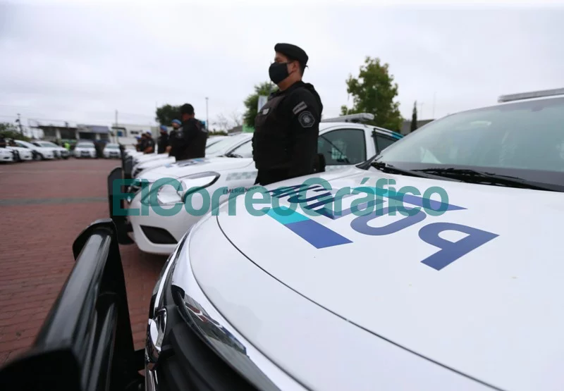 Kicillof y Mussi pusieron en funcionamiento nuevos patrulleros en Berazategui 4