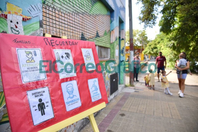 Mejor en la Escuela Garro superviso la implementacion de protocolos en jardin municipal 4
