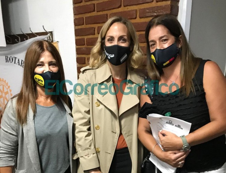 Patricia Bullrich visito la ciudad de Ensenada para presentar su libro 4
