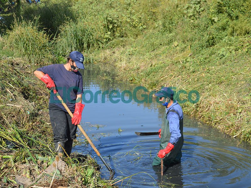 Saneamiento del Canal Saladero junto a Hidraulica de Provincia04