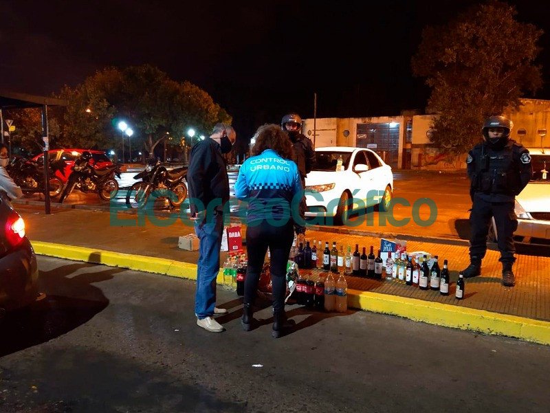 Clausuraron comercios por incumplimiento del toque de queda 1