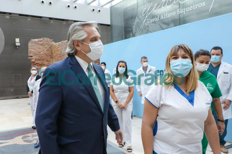 Fernández agradeció y anunció un bono de 6.500 pesos extra para los trabajadores de la salud Fernandez agradecio y anuncio un bono de 6.500 pesos extra para los trabajadores de la salud2