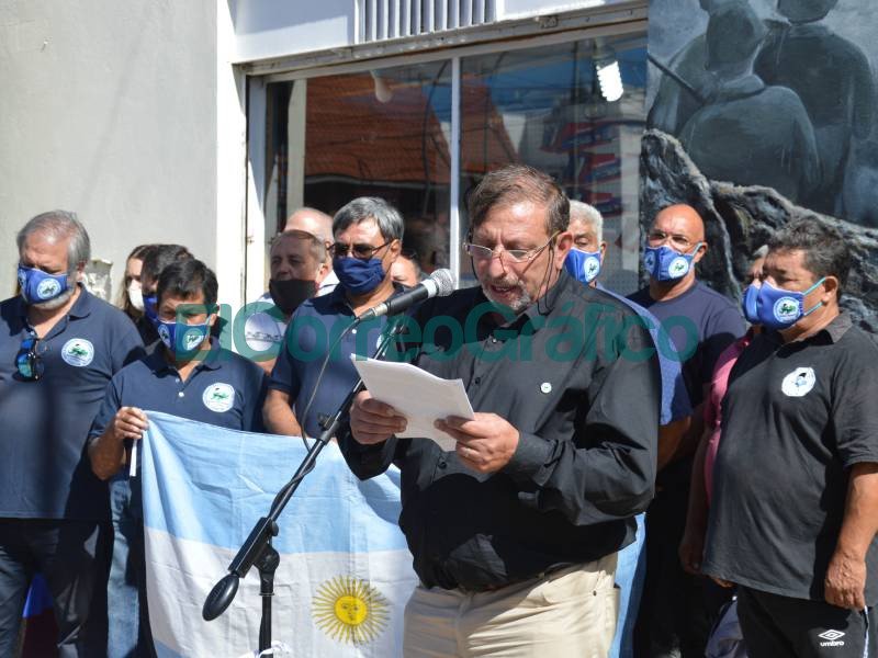 Homenaje a los caidos en la Guerra de Malvinas del CEVECIM 3