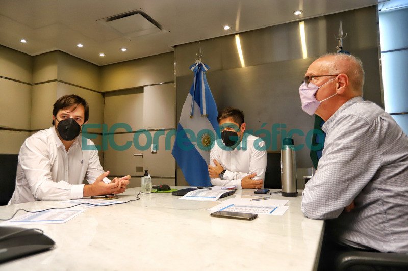 Kicillof se reunio con intendentes del Area Metropolitana de Buenos Aires 1