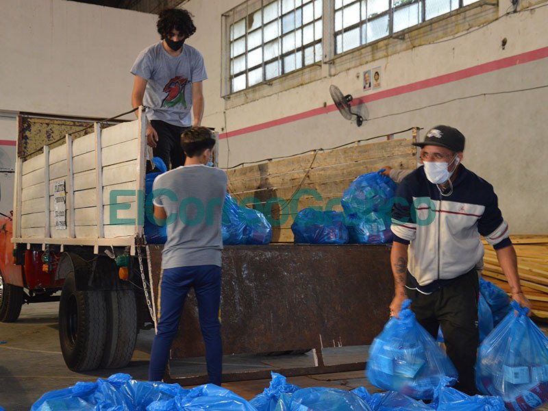 SAE Berisso entregaron 8.300 bolsones de alimentos 3