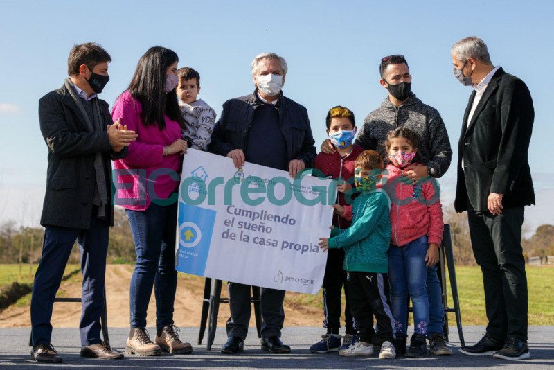 Inversión de 77.200 millones de pesos en obras para urbanizar lotes y en créditos para construir viviendas Inversion de 77.200 millones de pesos en obras para urbanizar lotes y en creditos para construir viviendas 1