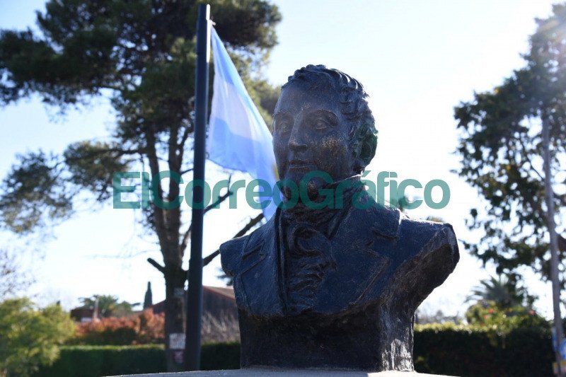 Nombran Manuel Belgrano a una historica plazoleta de Gonnet 1