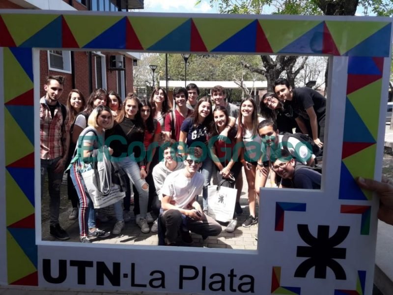 Oferta Académica de la UTN y clases de apoyo en Física y Matemática Oferta Academica de la UTN y clases de apoyo en Fisica y Matematica 2