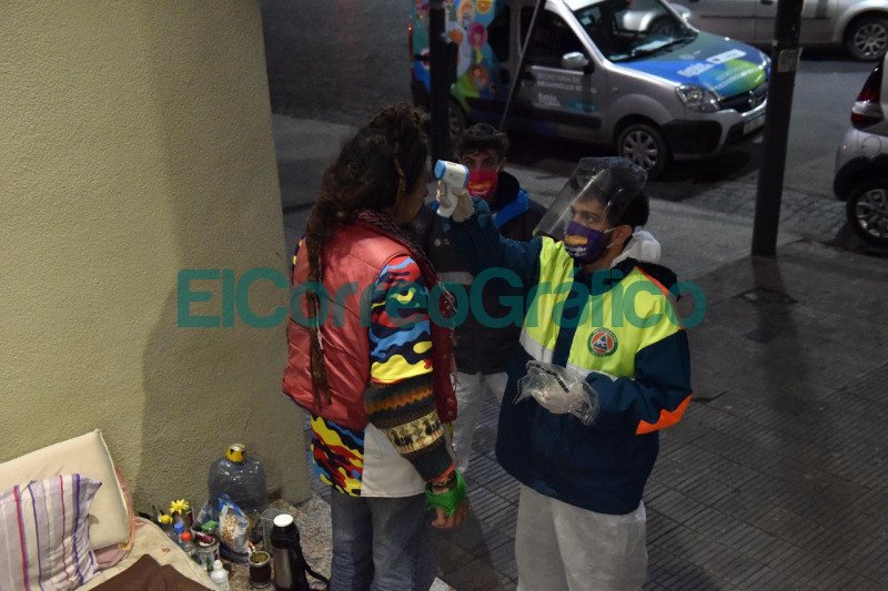 Operativo frio de cara a la ola polar en La Plata 2