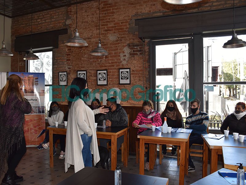 Capacitacion a jovenes para la reactivacion gastronomica y turistica de la Calle Nueva York3