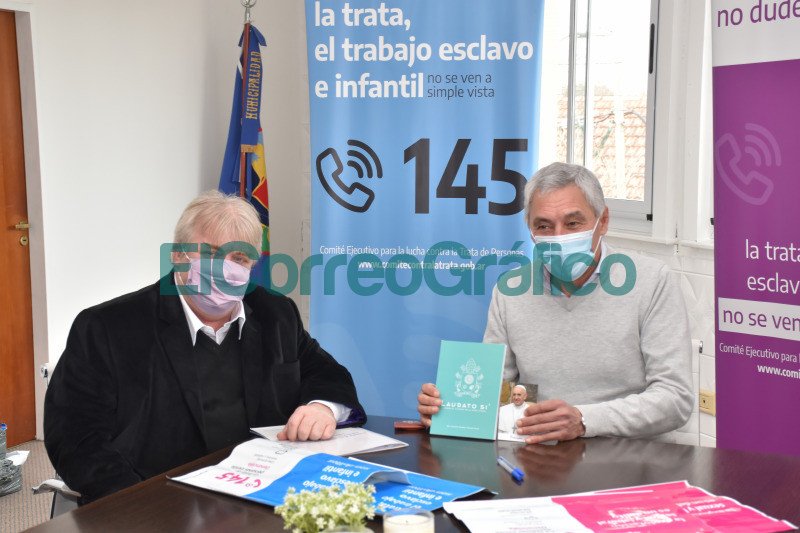 Cagliardi rubricó convenio para abordar la trata de personas Cagliardi rubrico convenio para abordar la trata de personas 1