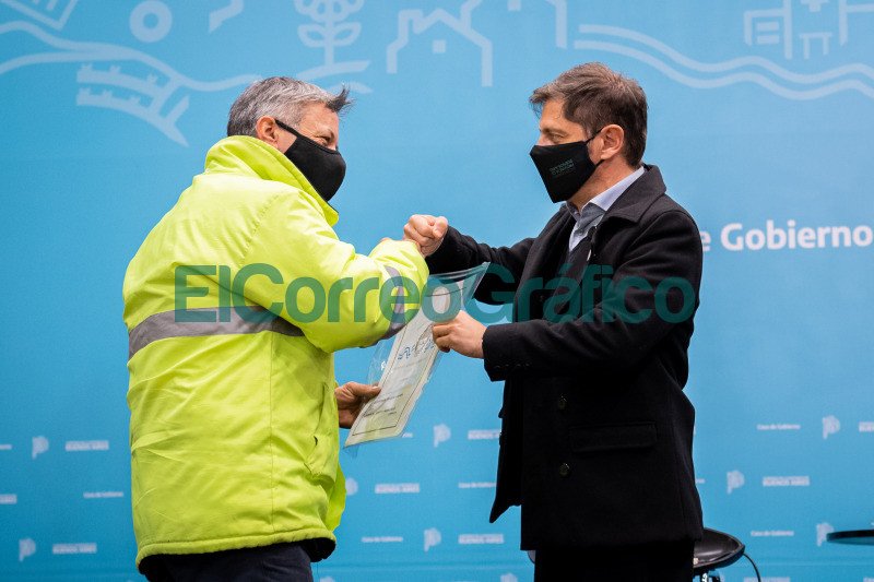 Entrega de 160 escrituras para familias de La Plata Entrega de 160 escrituras para familias de La Plata 5