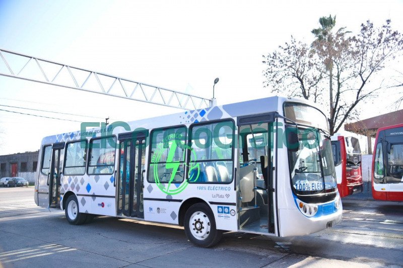 Incorporan colectivos sustentables a la red de transporte publico 06