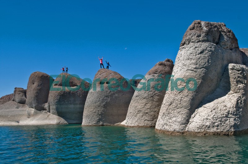 Isla de los Elefantes Los reyunos