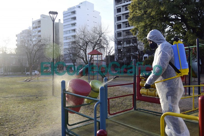 Operativos de limpieza y desinfección en espacios públicos Operativos de limpieza y desinfeccion en espacios publicos 3