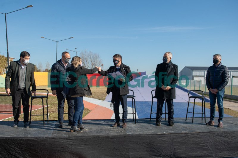 Provincia entrego 8.000 escrituras a familias bonaerenses 1