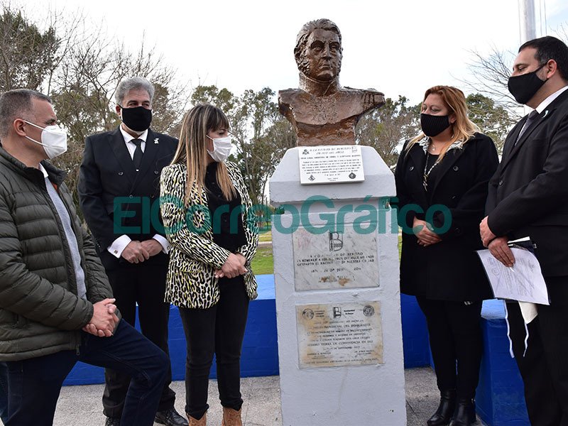 Acto oficialista por el fallecimiento del General Jose de San Martin 3
