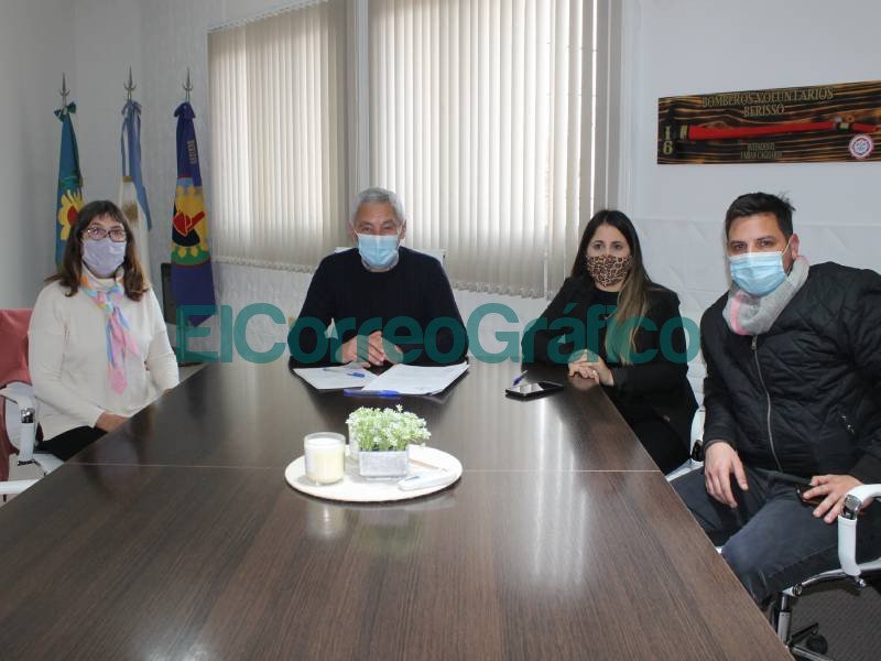 Cagliardi colocó en la dirección de Derechos Humanos a la kirchnerista Mara González Cagliardi coloco en la direccion de Derechos Humanos a la kirchnerista Mara Gonzalez 2