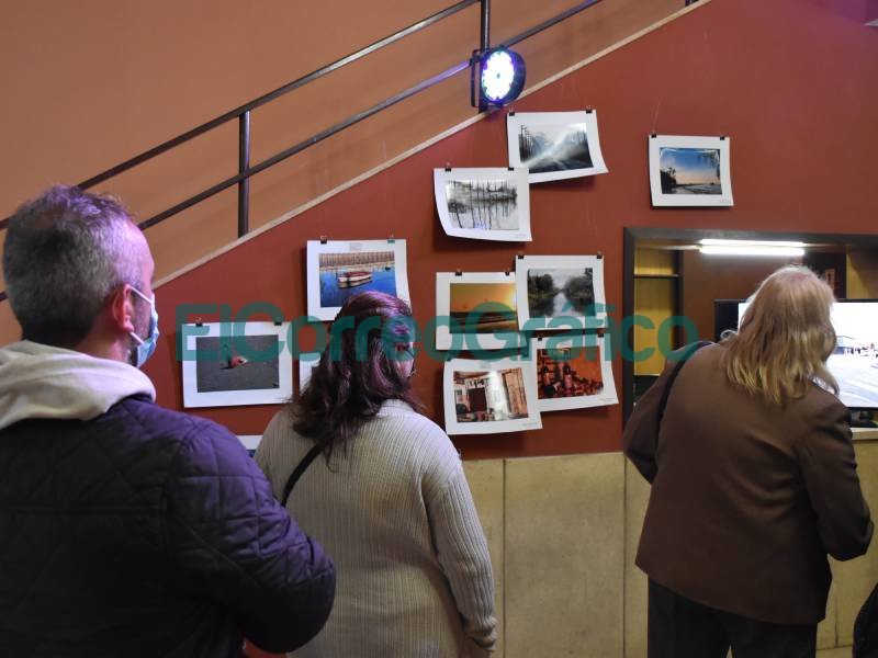 Entrega de premios del Concurso de Fotografia 150 anos de Berisso 5