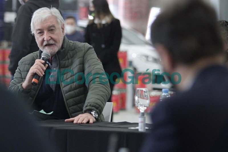 Kicillof participo en San Martin de inversiones en transporte publico 5