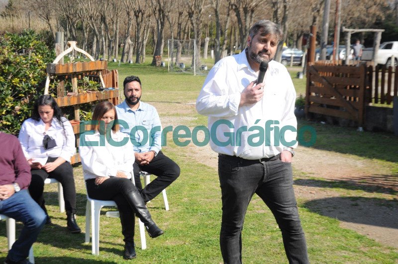 Kondratzky presentó su lista de Juntos: “No nos va a temblar la voz para defender a los vecinos” Kondratzky presento su lista de JUNTOS 2