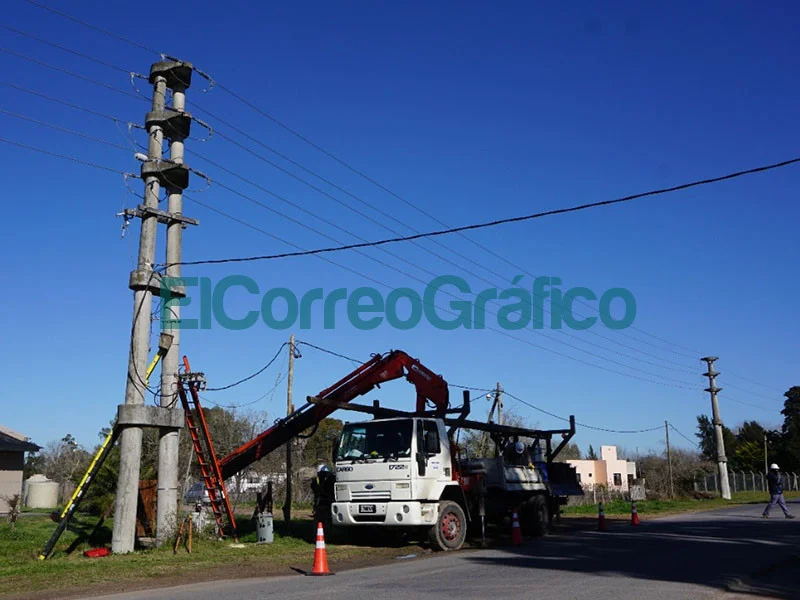 Mejoras en la red de energia electrica en la zona de Los Talas 1