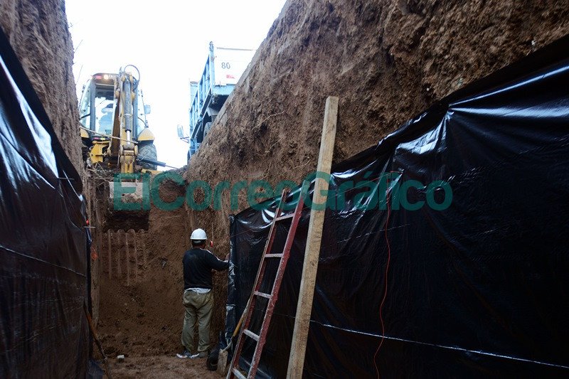 Obra hidraulica en la zona del Cementerio Platense 2