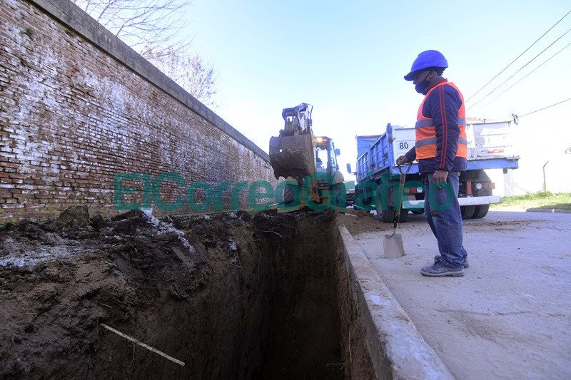 Obra hidraulica en la zona del Cementerio Platense 3