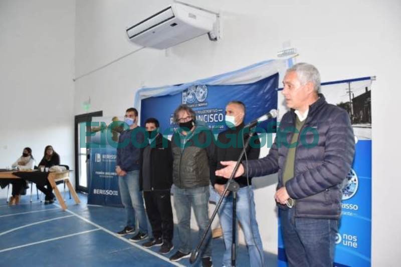 Premiacion del torneo Berisso Juega 4