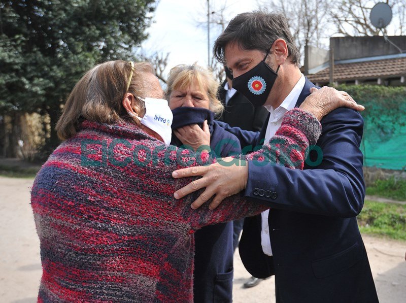 Provincia avanza con los operativos de vacunación casa por casa Provincia avanza con los operativos de vacunacion casa por casa 5