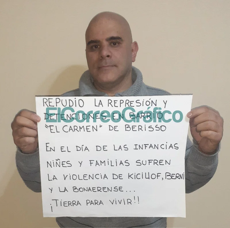 diputado provincial del Frente de Izquierda Unidad Claudio Dellecarbonara