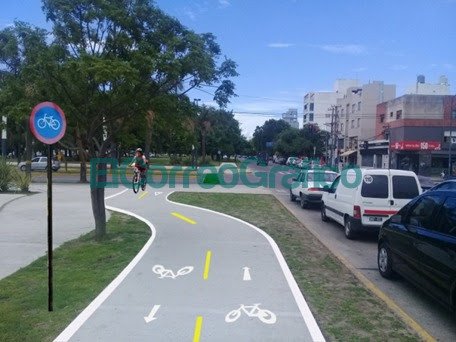 Ciclovias en Diagonales y un Parque Circunvalacion en La Plata 1