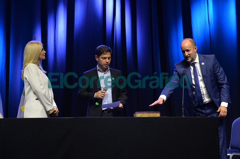 Kicillof tomó juramento a los nuevos ministros del gabinete provincial Kicillof tomo juramento a los nuevos ministros del gabinete provincial 3