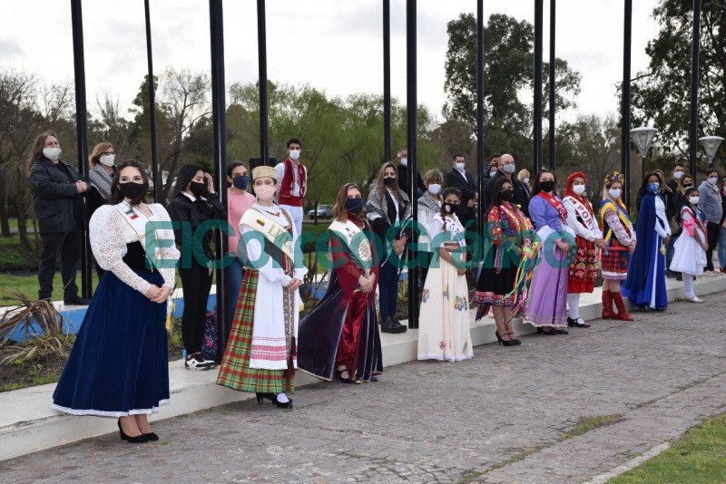 Se puso en marcha la 44° edicion de la Fiesta Provincial del Inmigrante 4