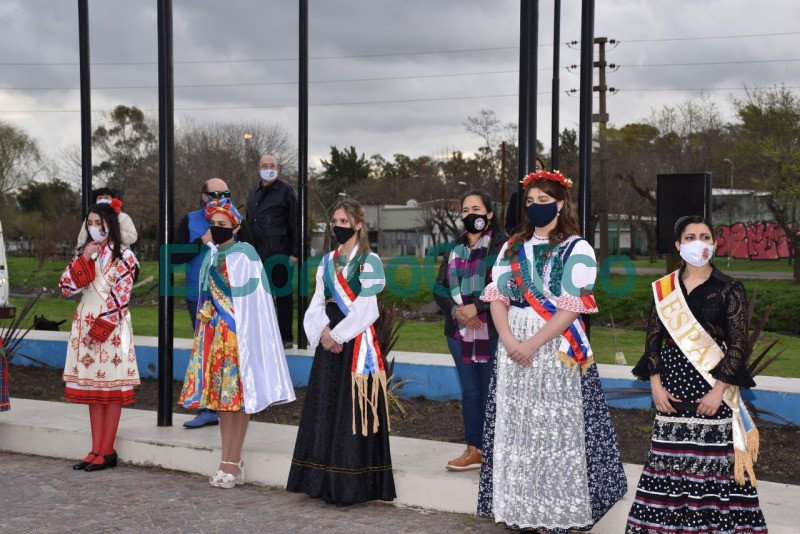 Se puso en marcha la 44° edicion de la Fiesta Provincial del Inmigrante 5